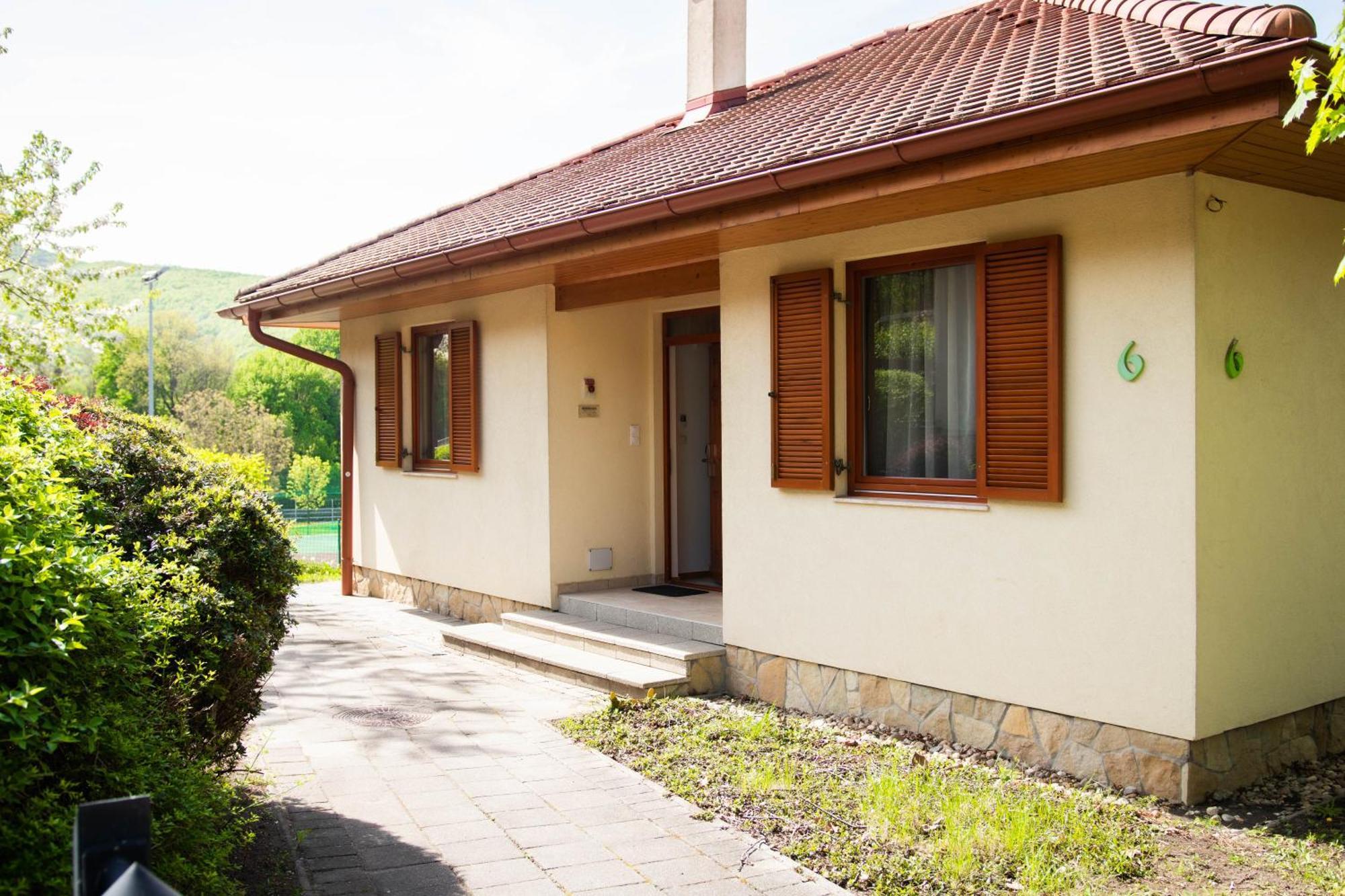 Szalajka Liget Es Apartmanhazak Hotel
